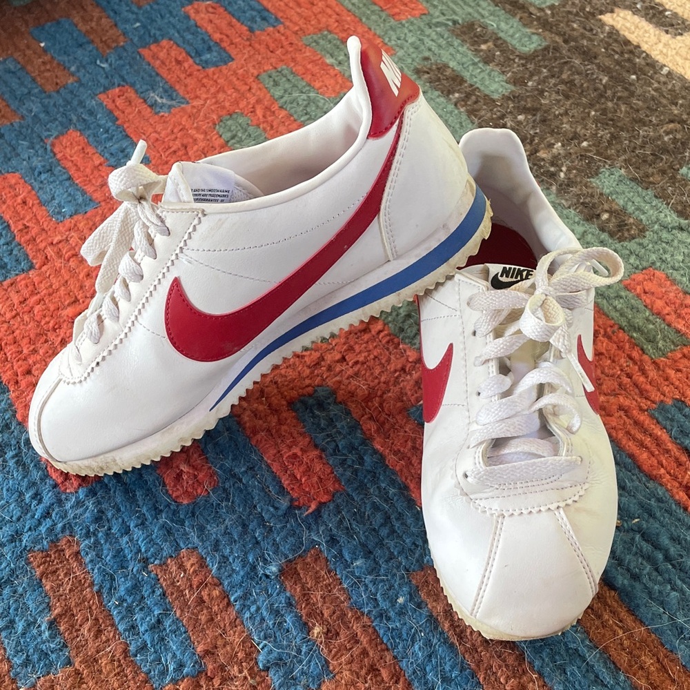 Nike White and Red Classic Sneakers